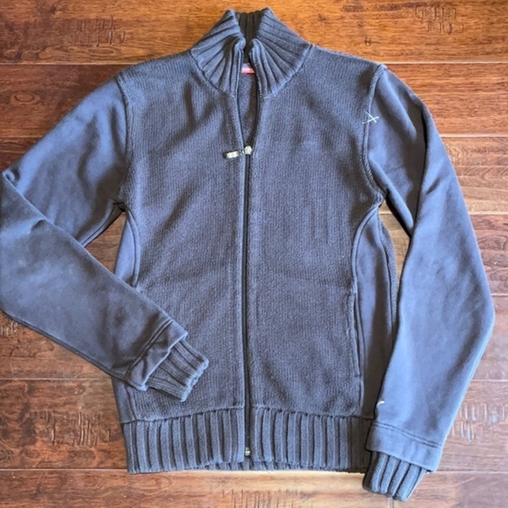 Puma brown cardigan sweater dark academia vibes thick knit size small zip pull